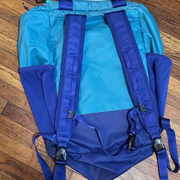 Patagonia Teal and Navy Backpack for Men - Picture 4 of 6